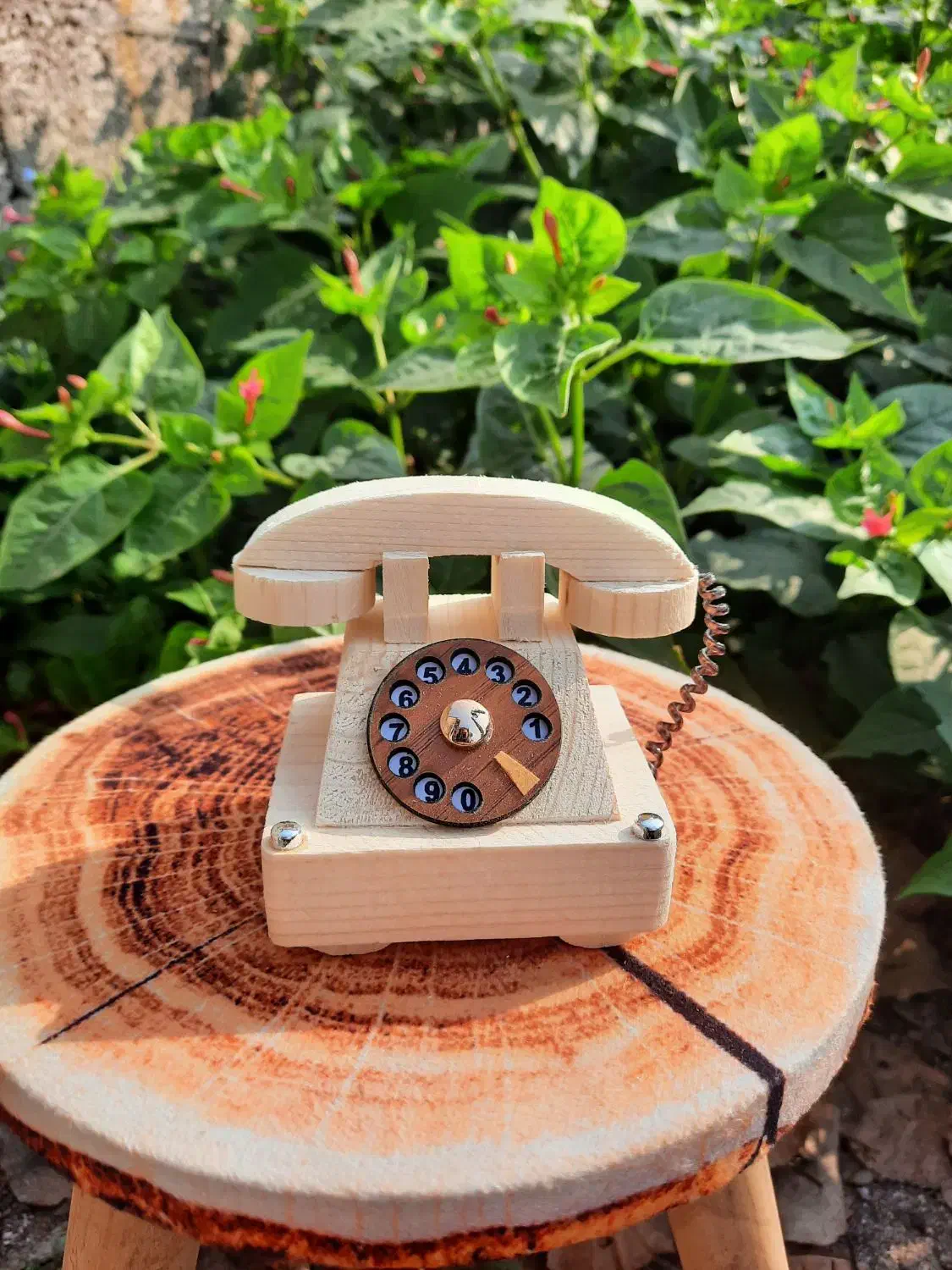 دکوری چوبی نوستالژی چرخ خیاطی|صنایع دستی و سایر لوازم تزئینی|رشت, هلال احمر|دیوار