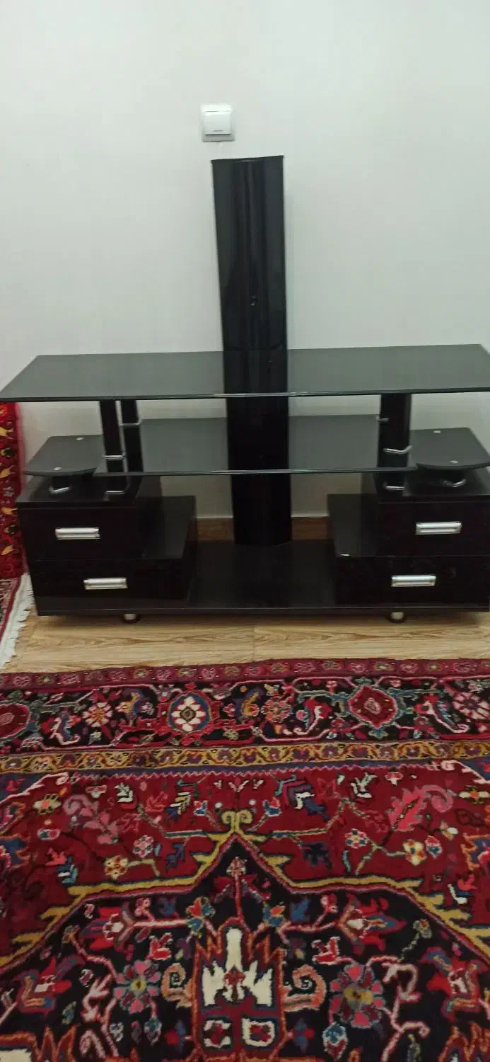 ضبط کاست میز تلویزیون تلویزیون اجاق کهنه شوی بزرگ|لوازم نظافت|تبریز, |دیوار