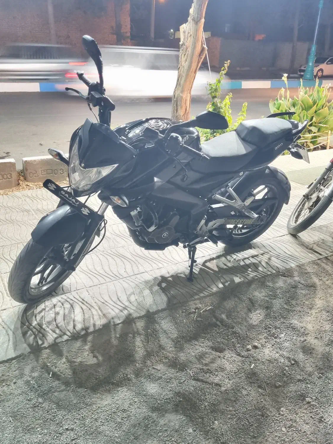 Ns 200 باجاج ان اس ۲۰۰|موتورسیکلت|یزد, |دیوار