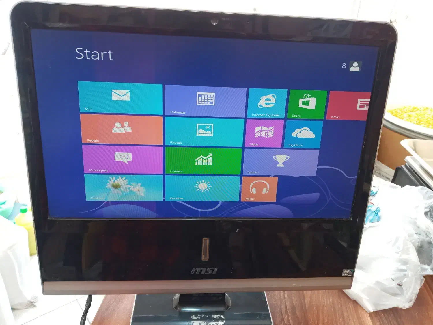 کامپیوتر ال این وان|رایانه رومیزی|پرند, فاز ۲|دیوار