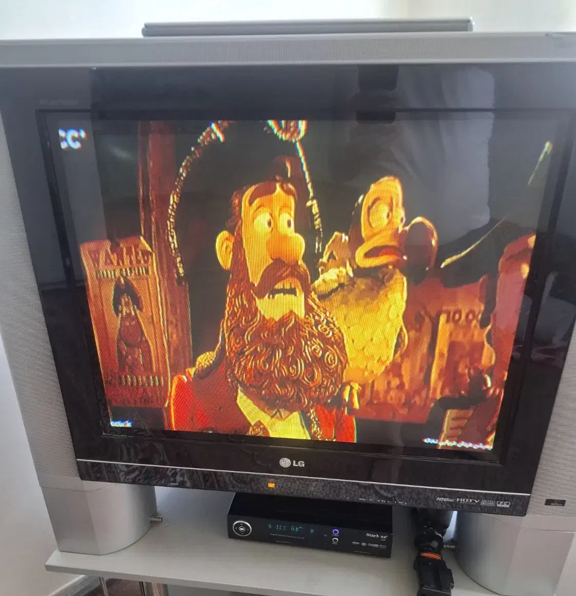 تلویزیون LG کره|تلویزیون و پروژکتور|اسلامشهر, شهرک سالور|دیوار