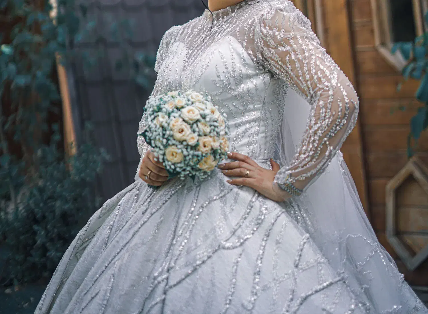 لباس عروس سنگدوزی شده|لباس|فردیس, شهرک ۱۱۰|دیوار