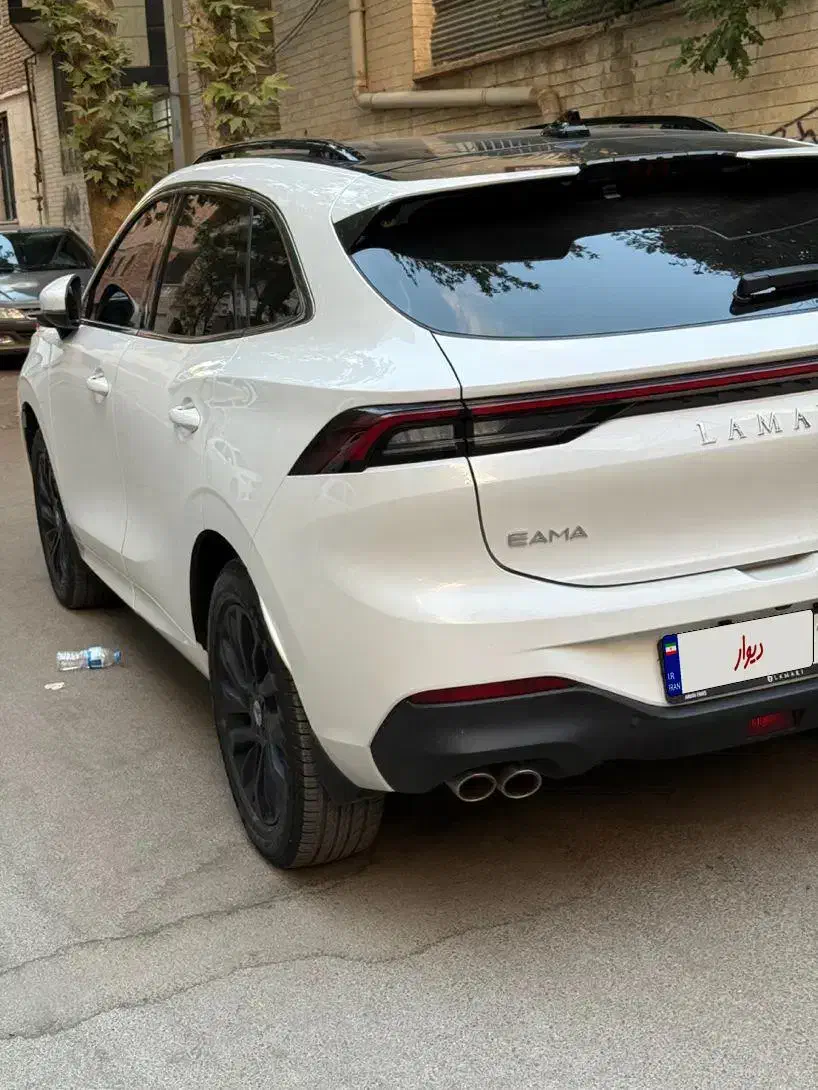 لاماری 1402|خودرو سواری و وانت|بروجرد, |دیوار