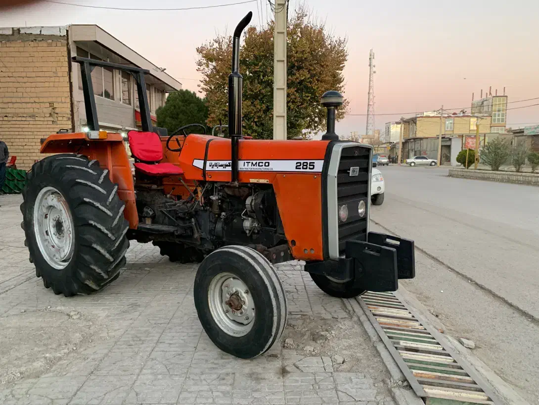 تراکتور ۲۸۵ تک|خودرو سنگین|کرمانشاه, |دیوار