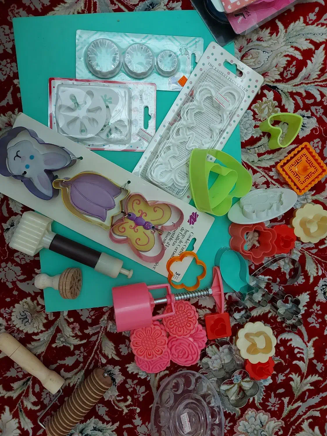 کاتر و مولد شیرینی پزی و کیک پزی|ظروف پخت‌وپز|اسلام‌شهر, زرافشان|دیوار