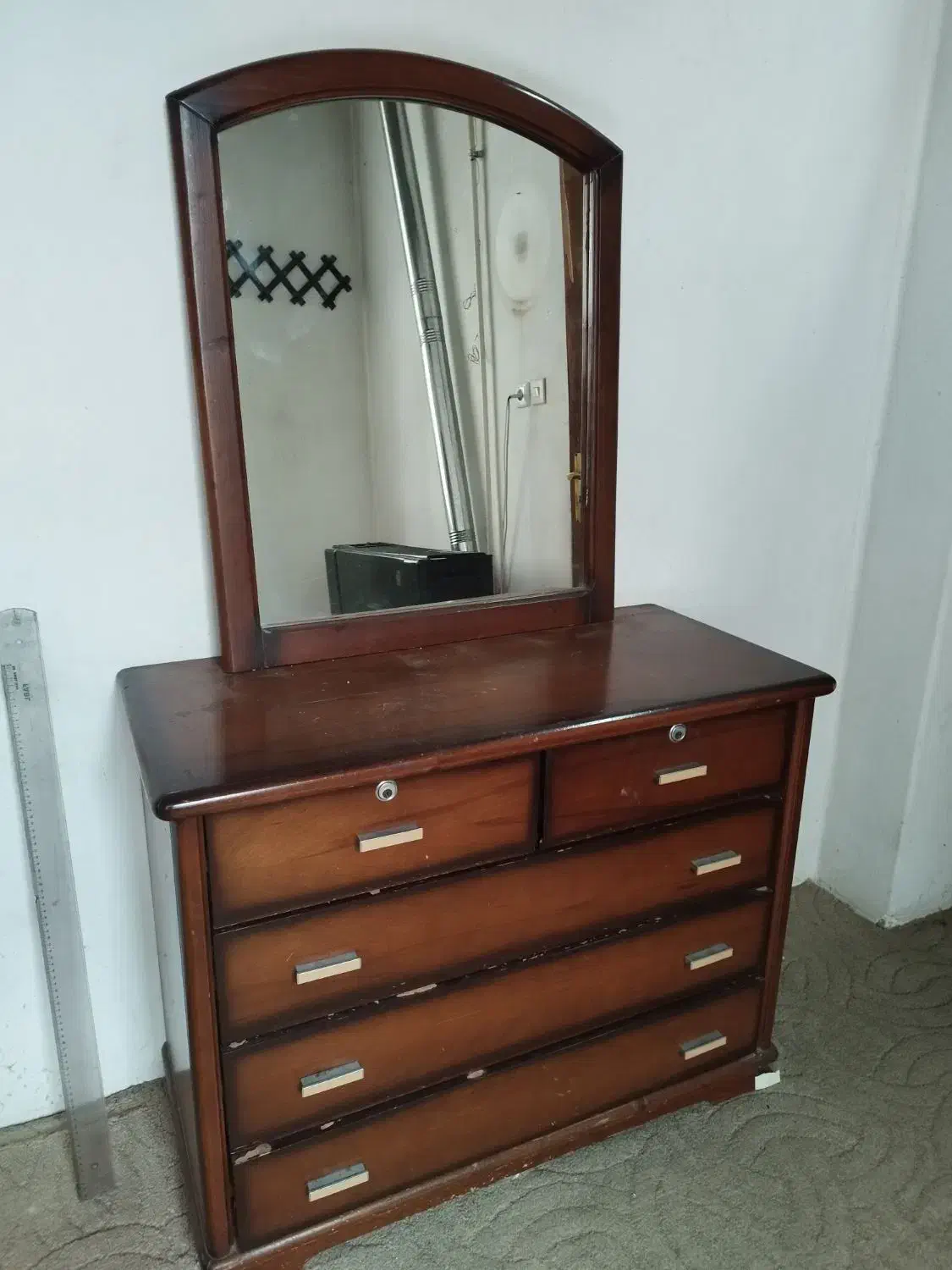 میز آرایش،اینه کنسول،دستگاهCDسامسونگ،میزTV|حراج|لاهیجان, خمیر کلایه|دیوار