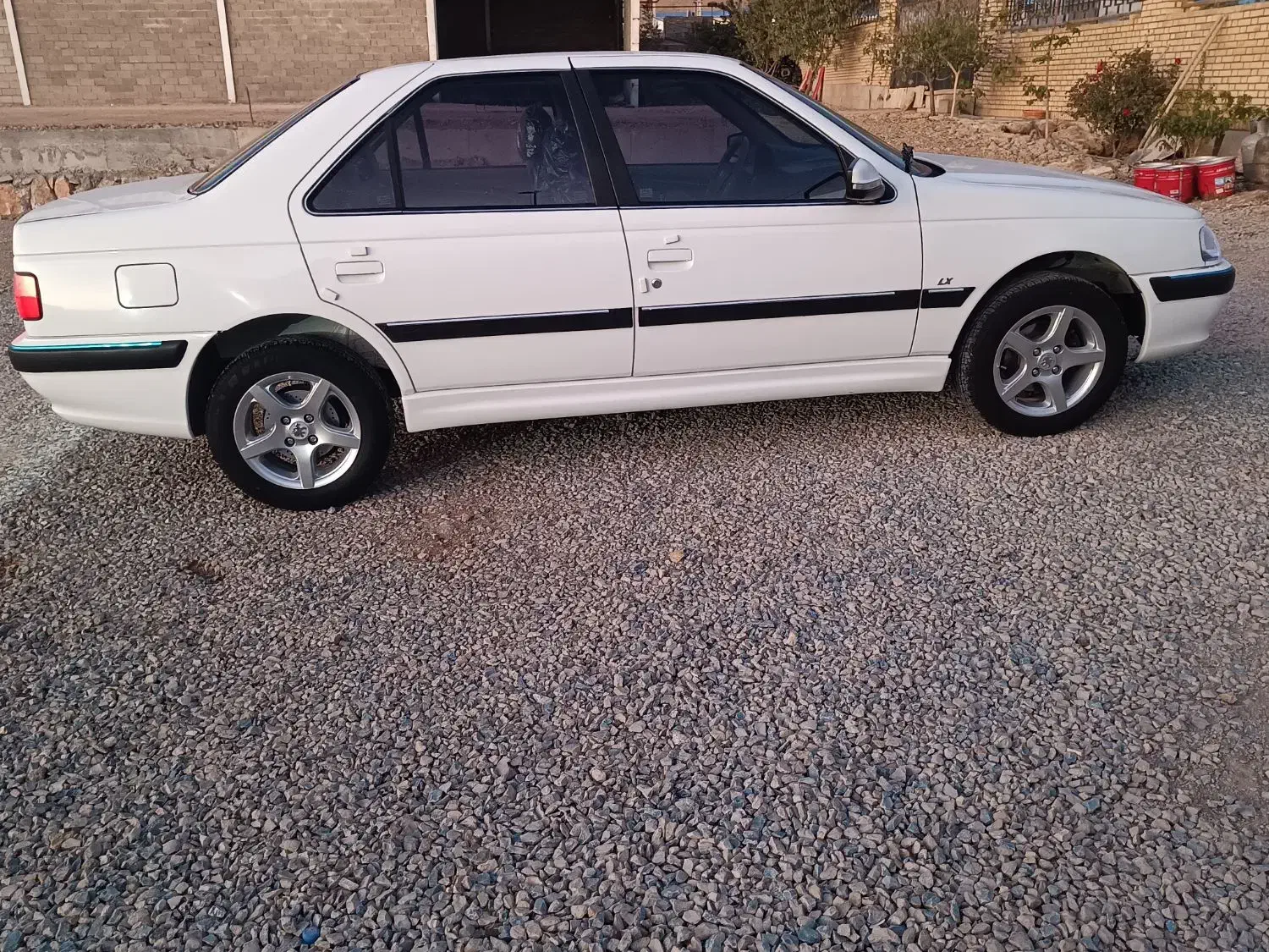 فروش پارس tu5مدل دریچه برقی بدون رنگ|خودرو سواری و وانت|خرم‌آباد, |دیوار