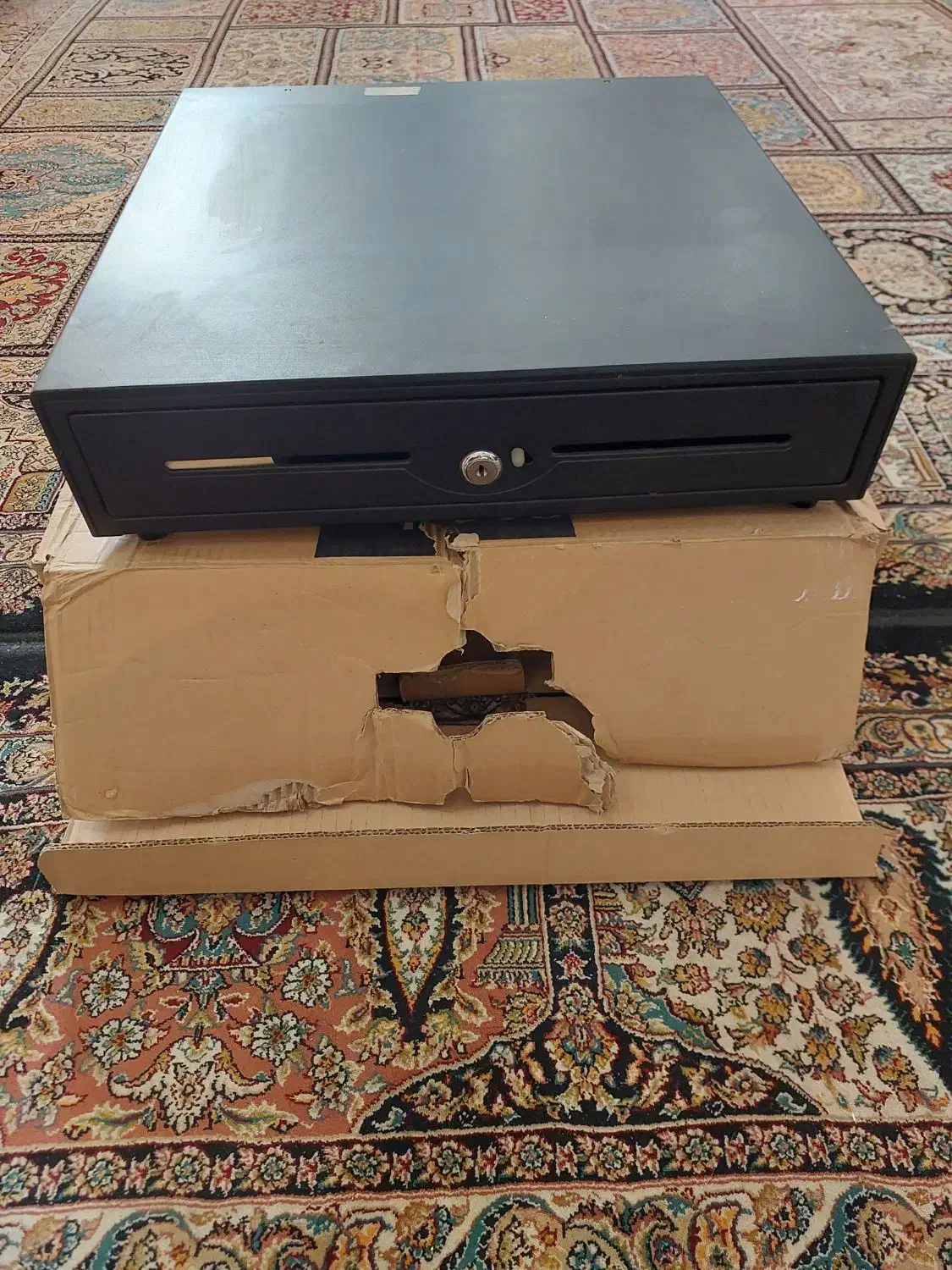 صندوق ترازو|فروشگاه و مغازه|صدرا-فارس, فاز ۱|دیوار