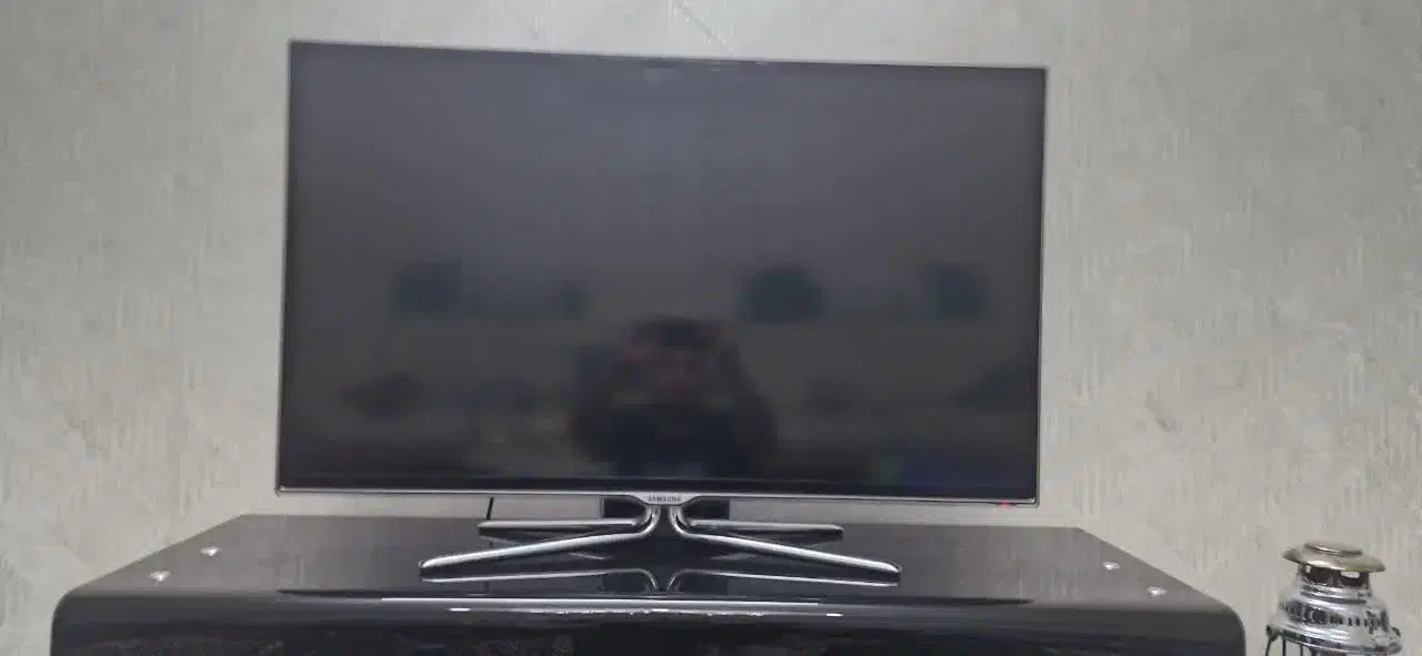 تلویزیون۴۲اینچ سامسونگ ۴۲|تلویزیون و پروژکتور|اسلامشهر, شهرک امام حسین (میان آباد)|دیوار