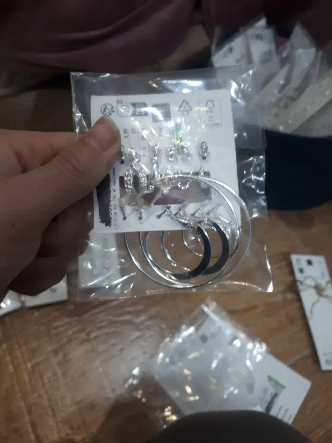 اکسسوری های وارداتی|زیورآلات و اکسسوری|اسفراین, |دیوار