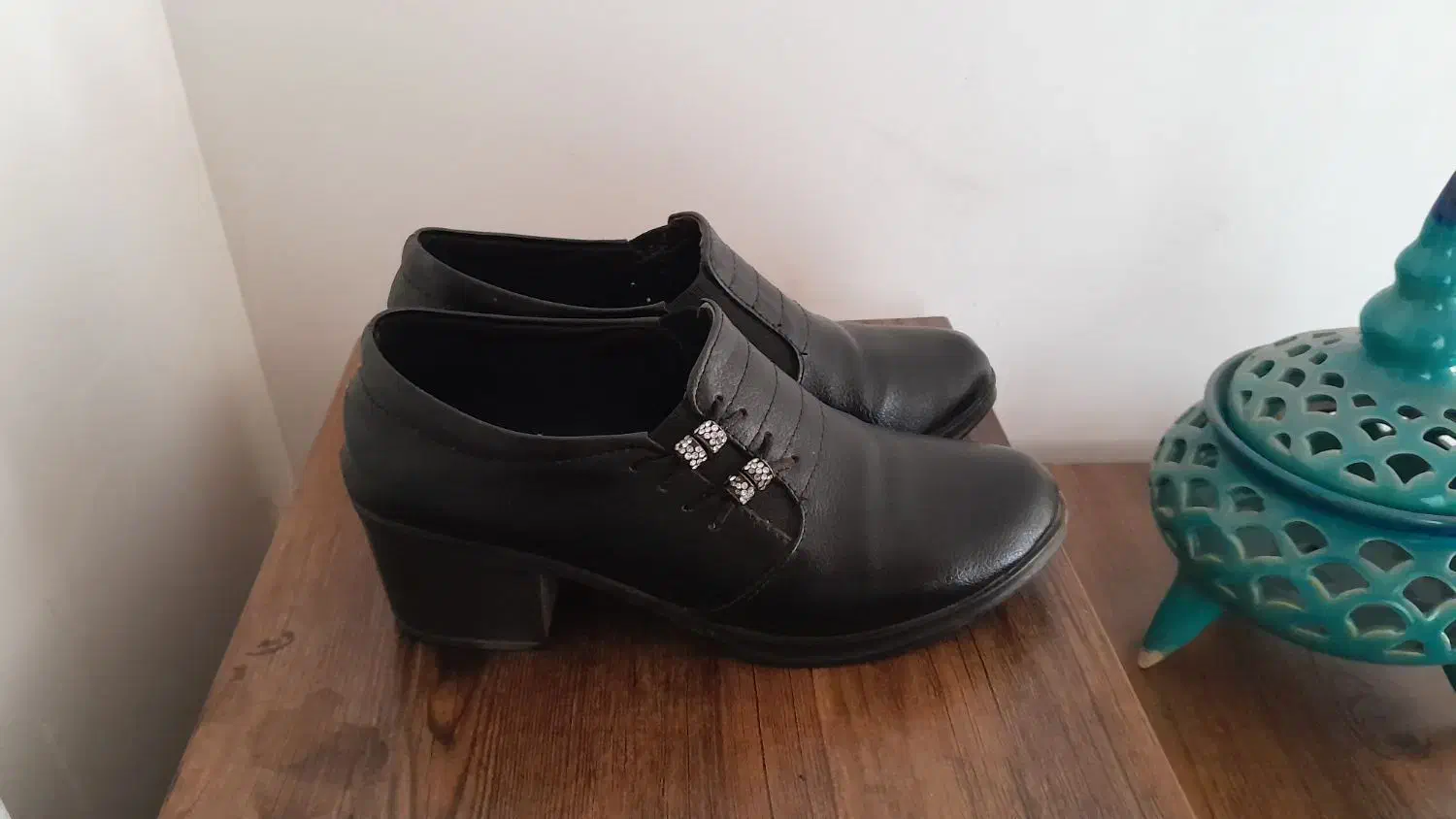 کفش زنانه|کیف، کفش، کمربند|رودسر, |دیوار