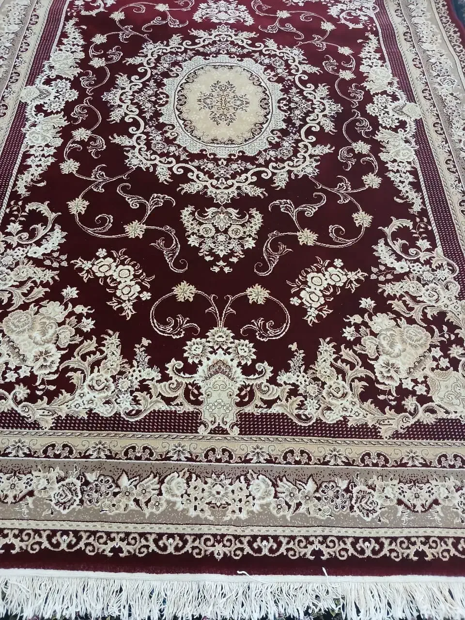 فرش ۶متری وکنارفرش درحدنو|فرش|مرودشت, گندم|دیوار