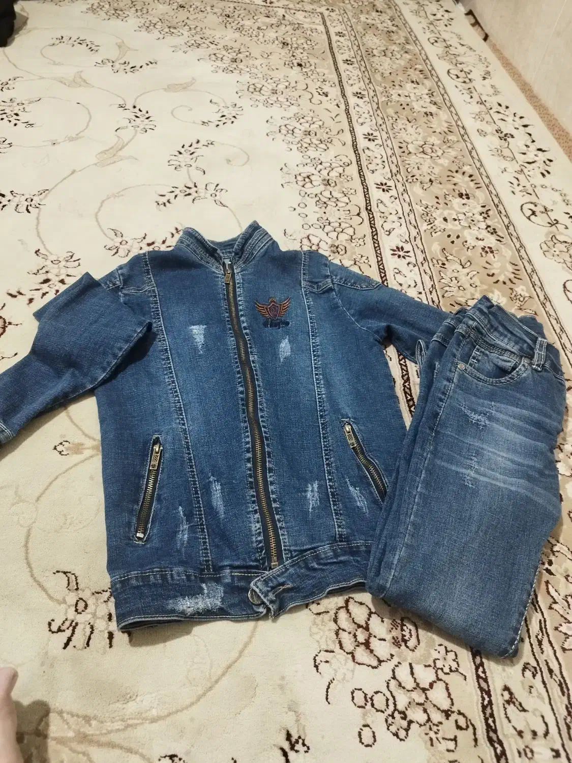 کت و شلوار لی اسپرت|لباس|هشتگرد, هیو|دیوار