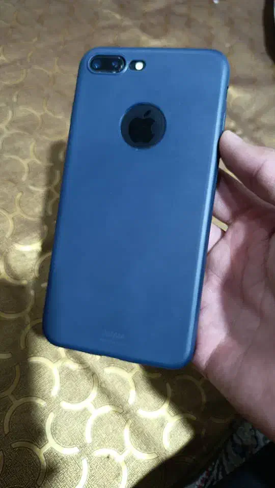 گوشی آیفن ۷ پلاس ۱۲۸ گیگ|موبایل|زاهدان, |دیوار