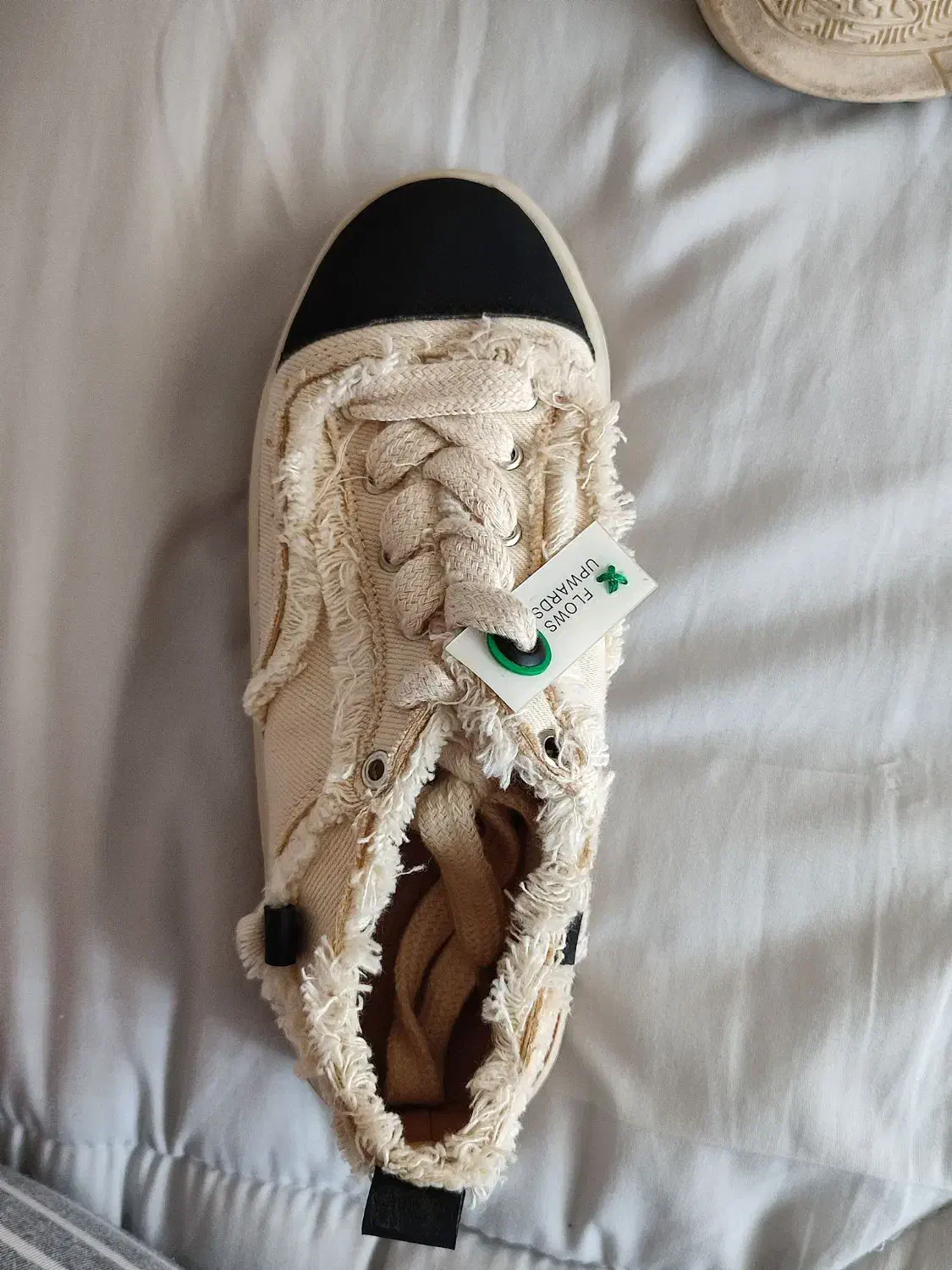 کتونی نو سایز 39|کیف، کفش، کمربند|اندیشه, اندیشه فاز ۱|دیوار