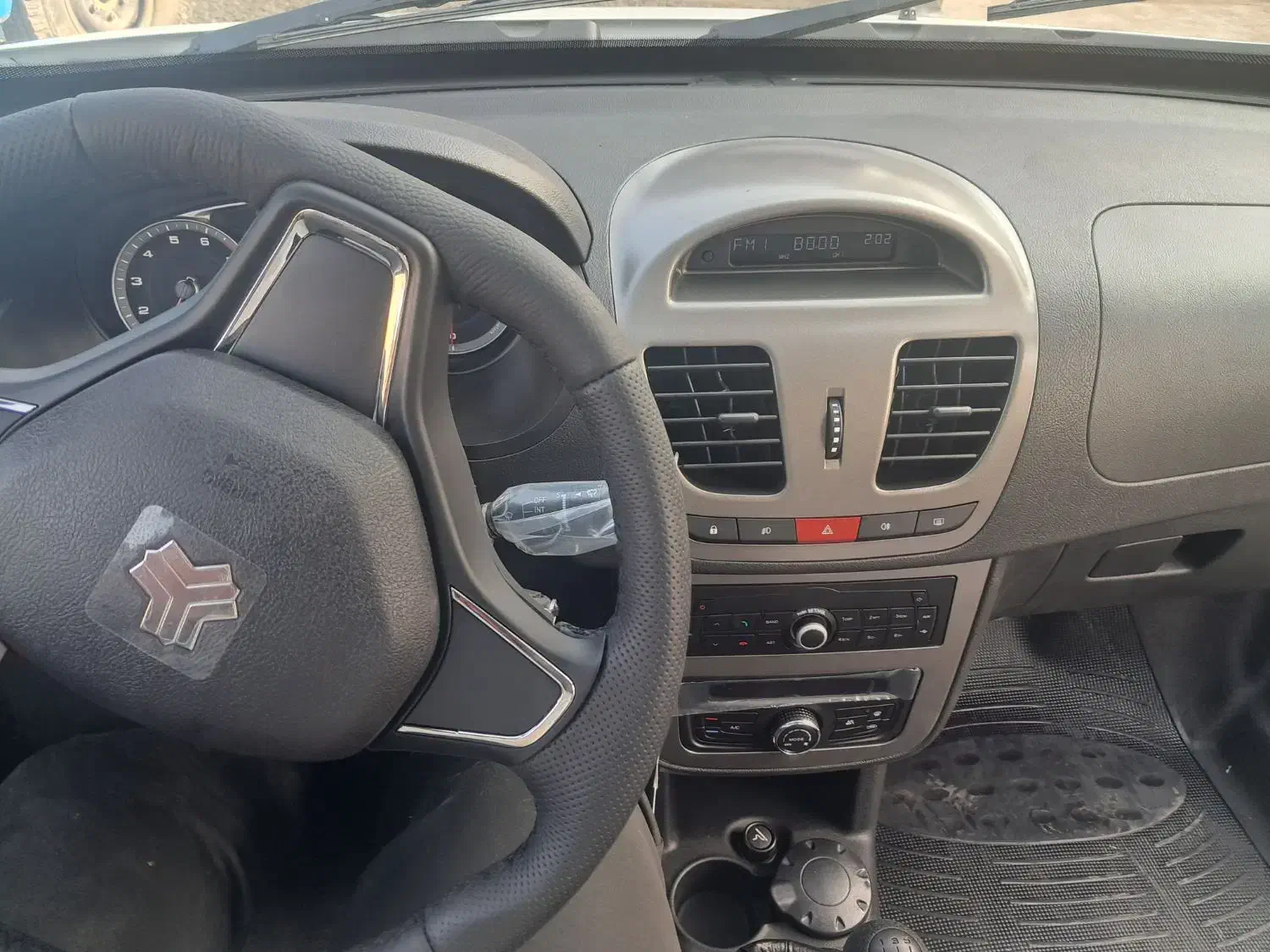 کوییکsBr sبا آپشن متوسط|خودرو سواری و وانت|پارسآباد, |دیوار