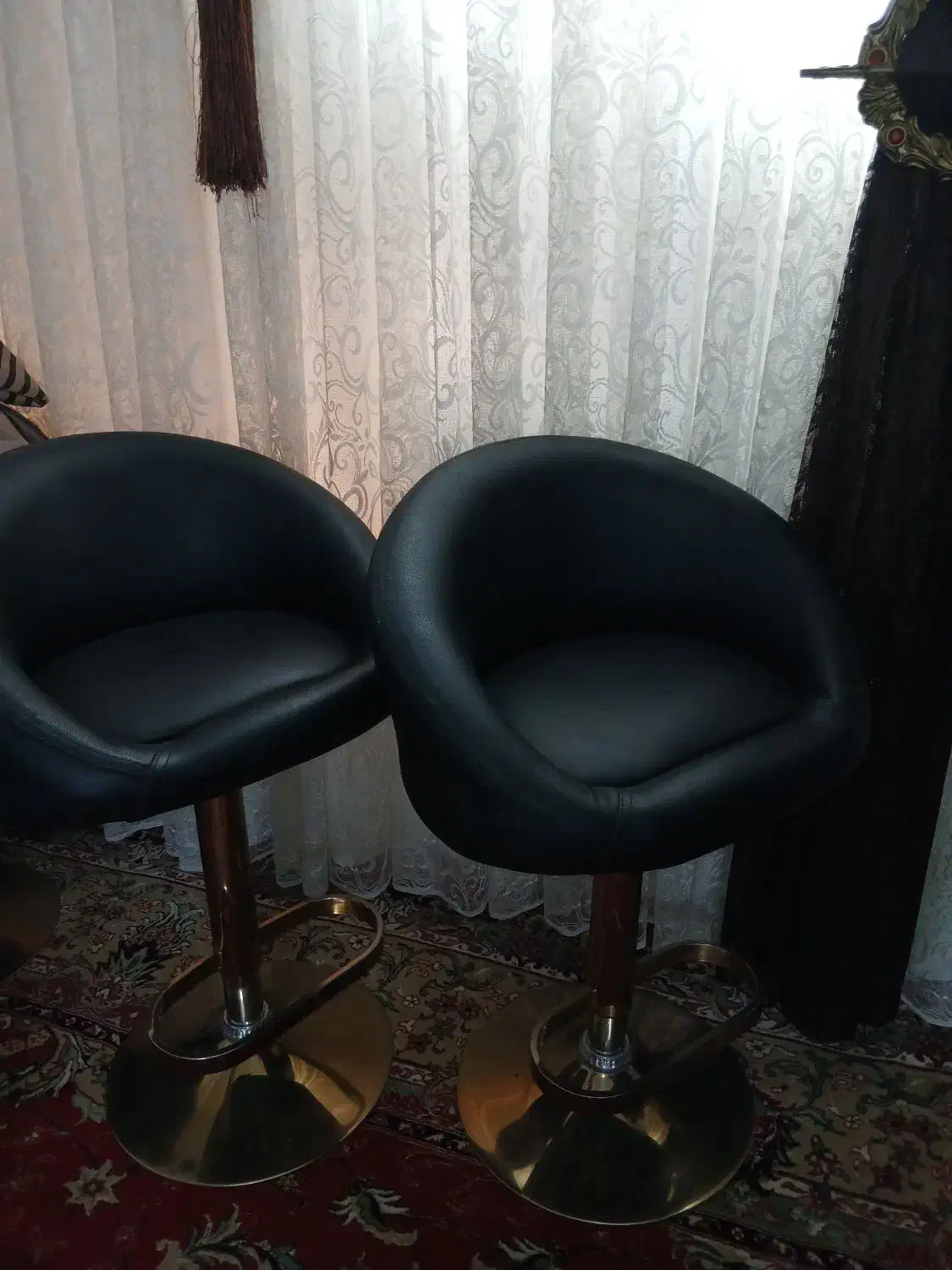 صندلی چرخشی|صندلی و نیمکت|سبزوار, هفت تیر|دیوار