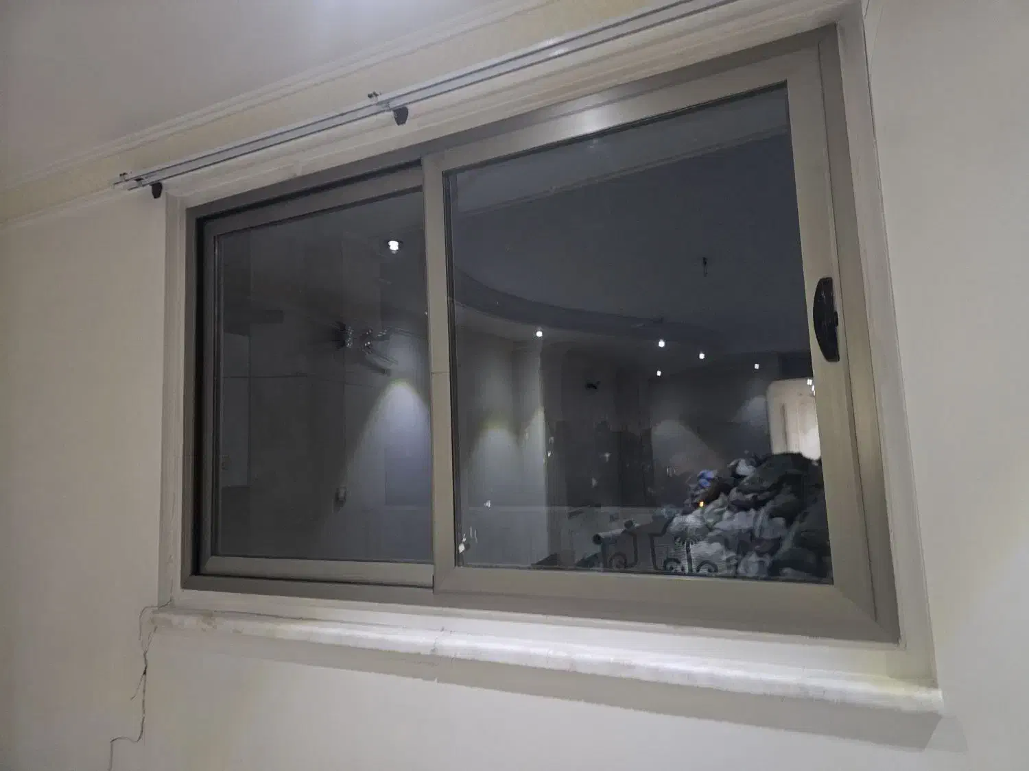 پنجره|مصالح و تجهیزات ساختمان|ری, علایین|دیوار