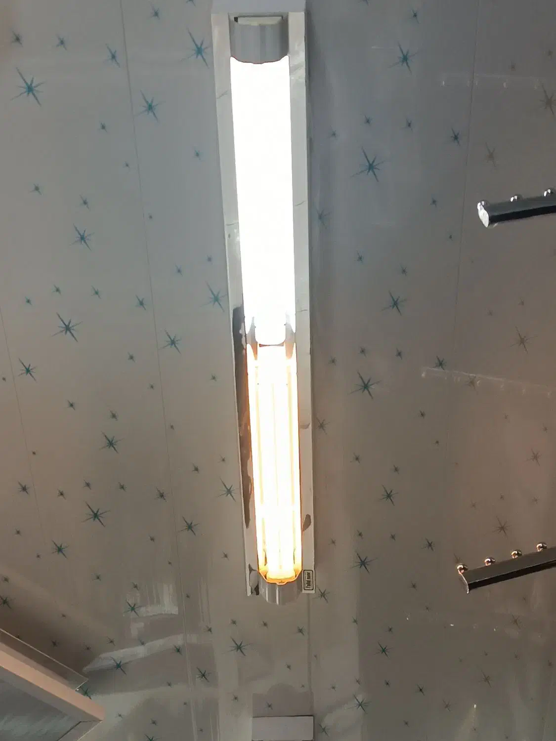 جای لامپ و لامپ|لامپ و چراغ|ارومیه, |دیوار