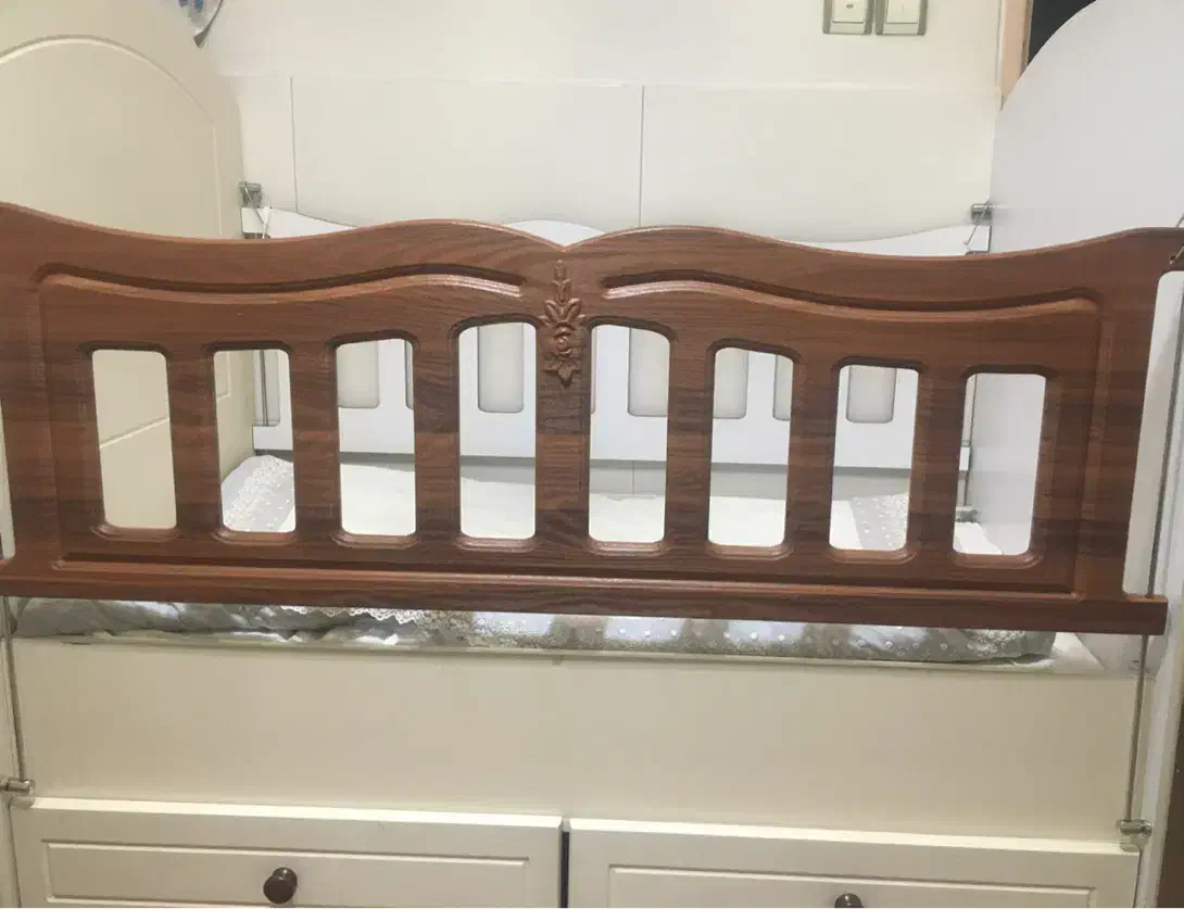 تخت کودک|تخت و صندلی بچه|تهران, تختی|دیوار