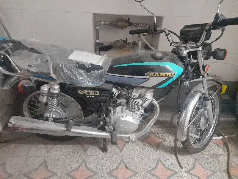 موتور ۱۲۵ccرهرو مدل ۱۴۰۳|موتورسیکلت|شیراز, شهرک رضوان|دیوار