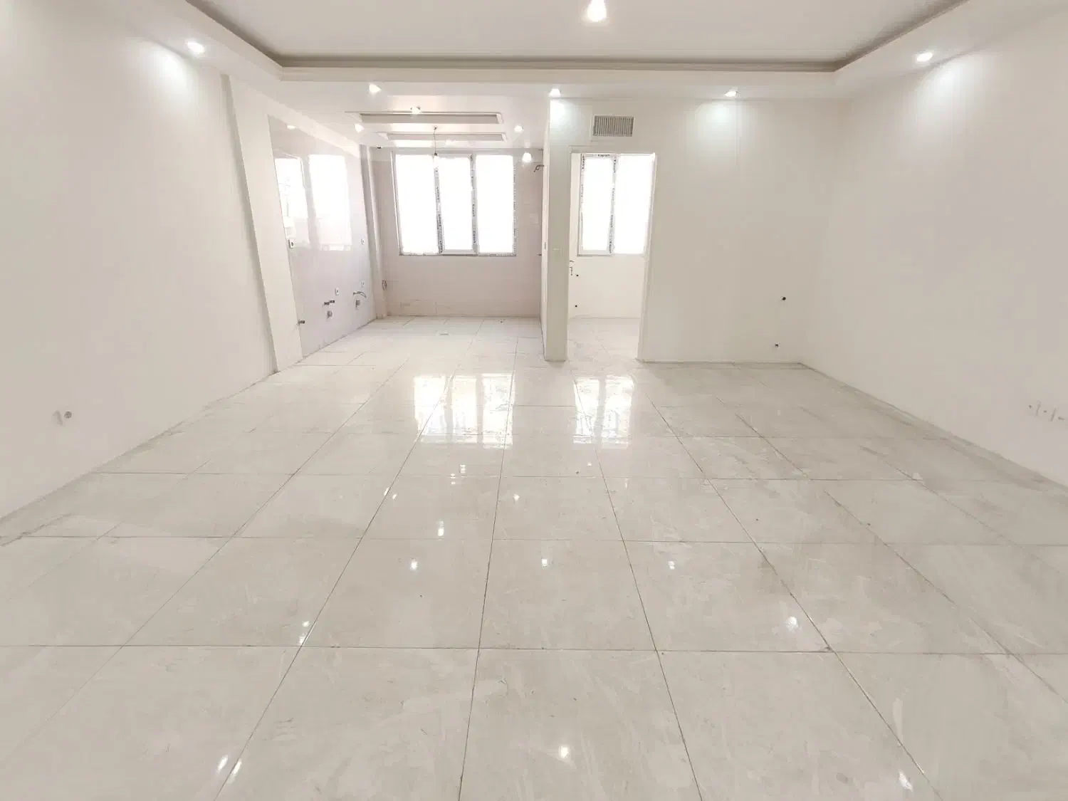 ۸۷ متر/ ۲ خواب/ مسعودیه/ پارکینگ اصلی|اجارهٔ آپارتمان|تهران, مسعودیه|دیوار