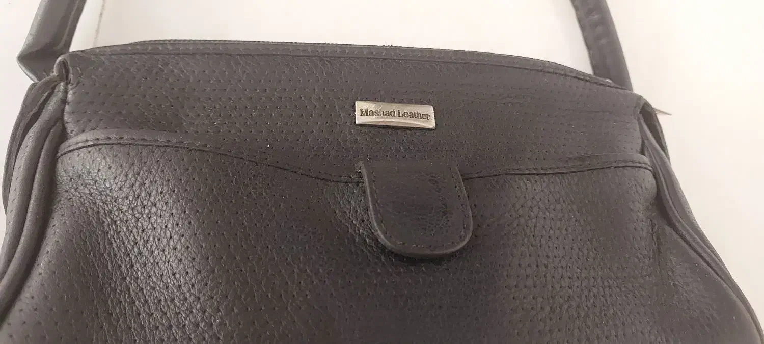 کیف دستی چرم مشهد نو بدون زدگی|کیف، کفش، کمربند|ساری, |دیوار