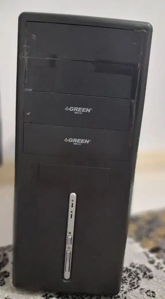 pcرام12وگرافیک8rx580و پاور650و مانیتور 24اینچ دل|رایانه رومیزی|بهارستان, |دیوار