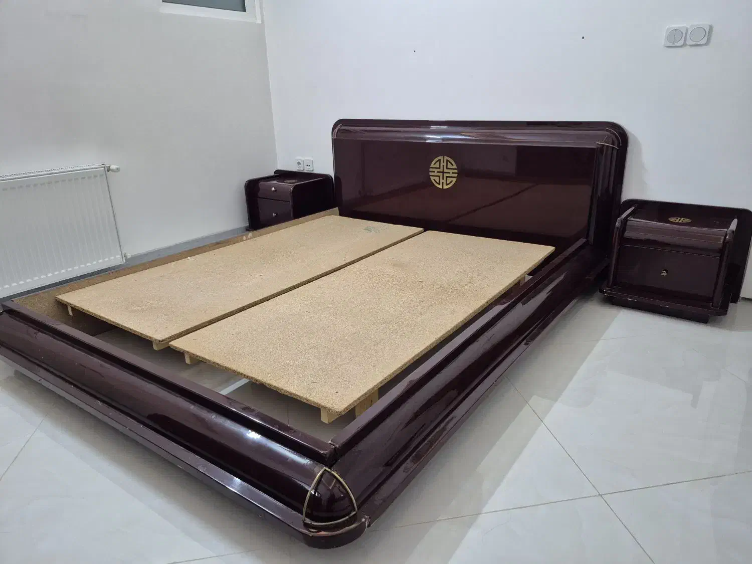 سرویس خواب|تخت و سرویس خواب|قم, بکایی|دیوار