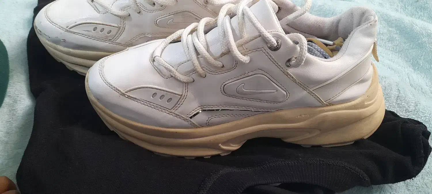 کفش|کیف، کفش، کمربند|کوهدشت, |دیوار