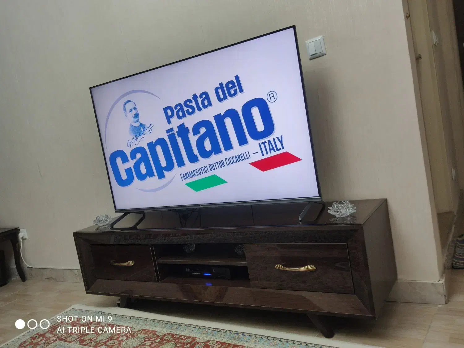 میز تلویزیون|میز تلویزیون|مهاجران, |دیوار