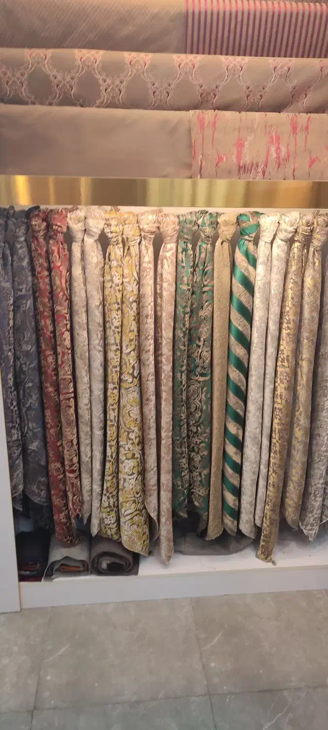 پارچه مبلی|مبلمان خانگی و میز عسلی|رشت, گلزاران|دیوار