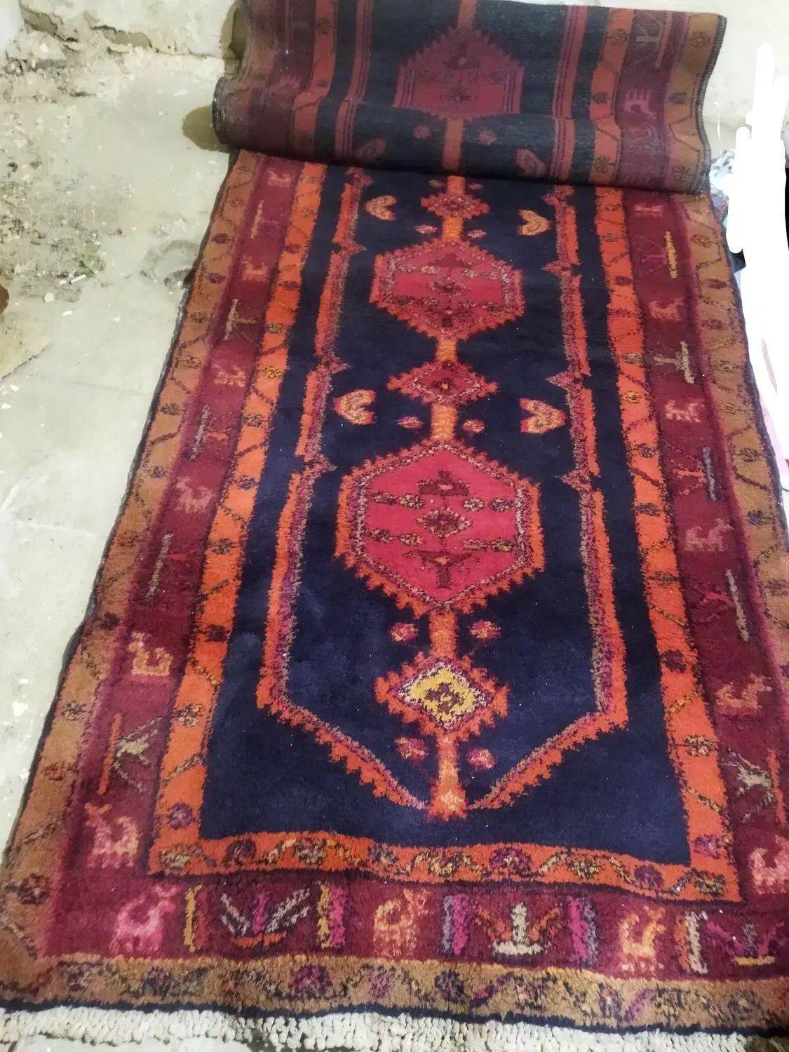 کناره دست بافت آذربایجان قدمت دار|فرش|کرج, گوهردشت|دیوار