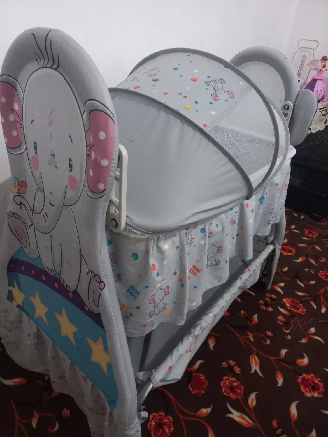 تخت کنار مادر متحرک|تخت و صندلی بچه|لاهیجان, بوجایه|دیوار