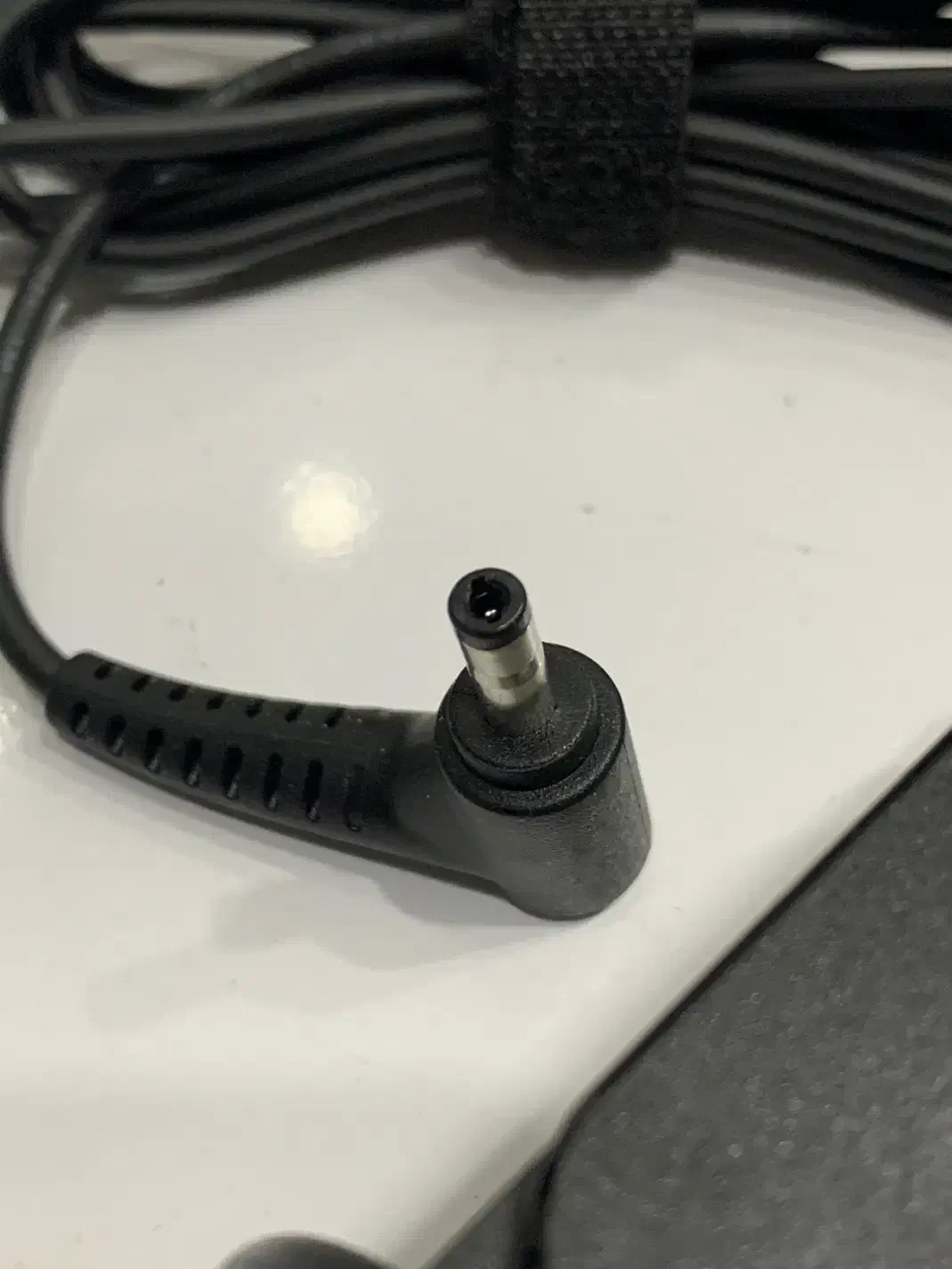 شارژر45وات اصلی لپ‌تاپ لنوو|قطعات و لوازم جانبی رایانه|اصفهان, طامه|دیوار