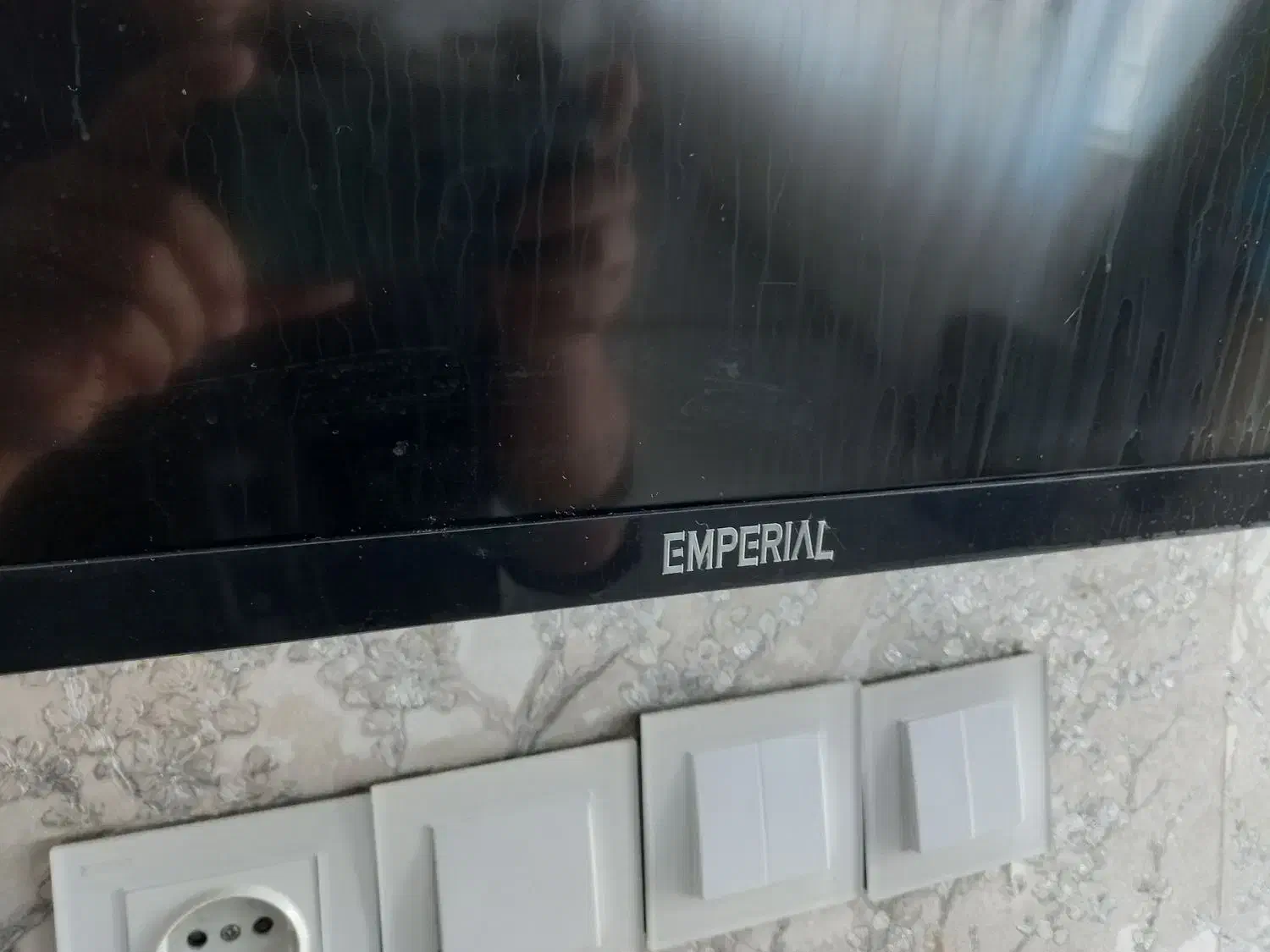 تلویزیون Emperial|تلویزیون و پروژکتور|مشهد, موعود|دیوار