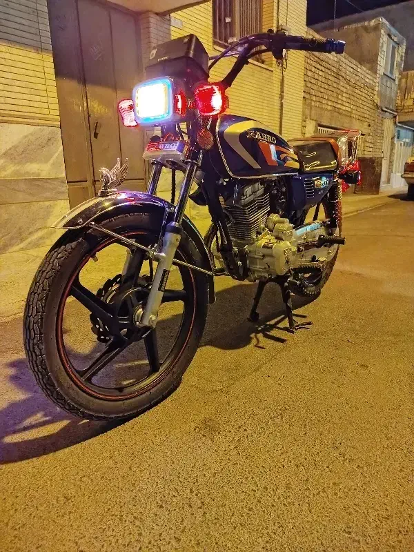 موتور رهرو ۲۰۰|موتورسیکلت|اصفهان, ملک‌شهر|دیوار