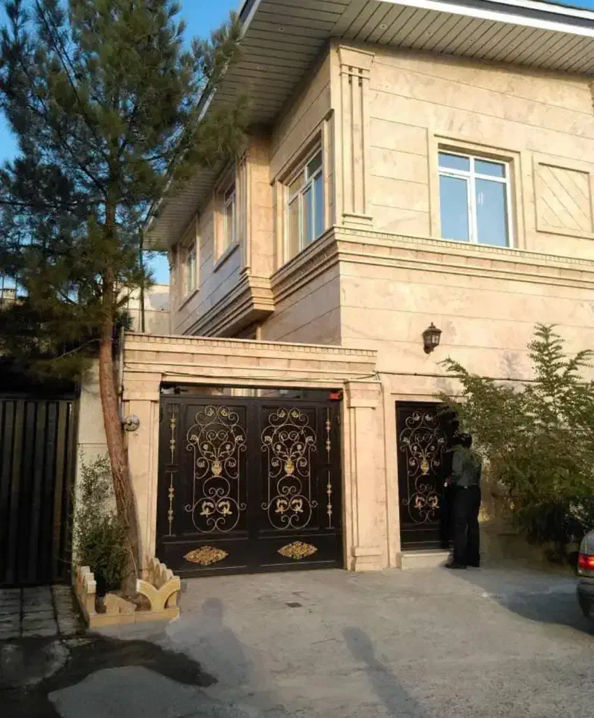 دوطبقه دوواحدوزمین یکجا/فول دیزایین/الهیه جنوبی|فروش خانه و ویلا|بندرعباس, |دیوار