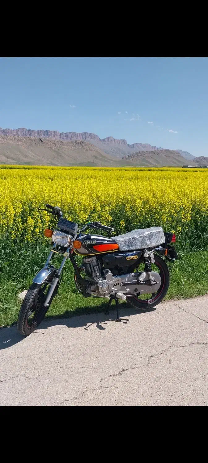 موتور سیکلت سنین خشک|موتورسیکلت|گیلان غرب, |دیوار