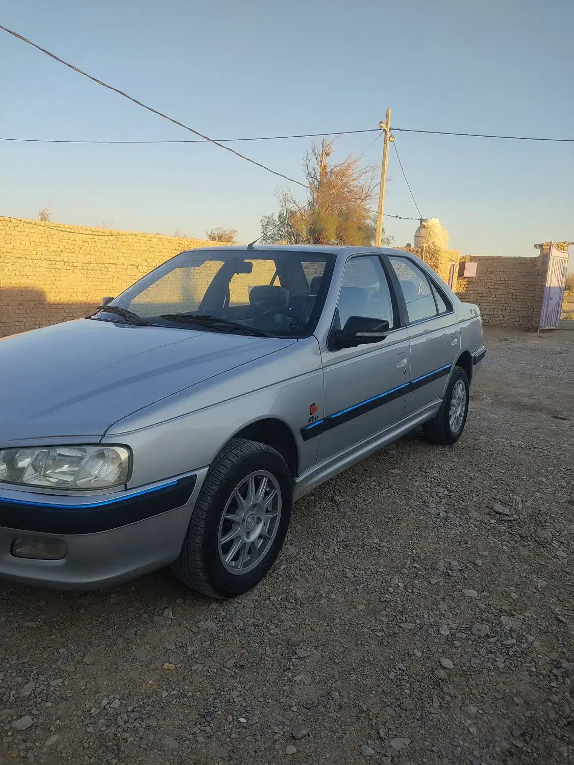 پژو پارس مدل۸۷ بدون رنگ در حد صفر|خودرو سواری و وانت|تهران, هلال احمر|دیوار