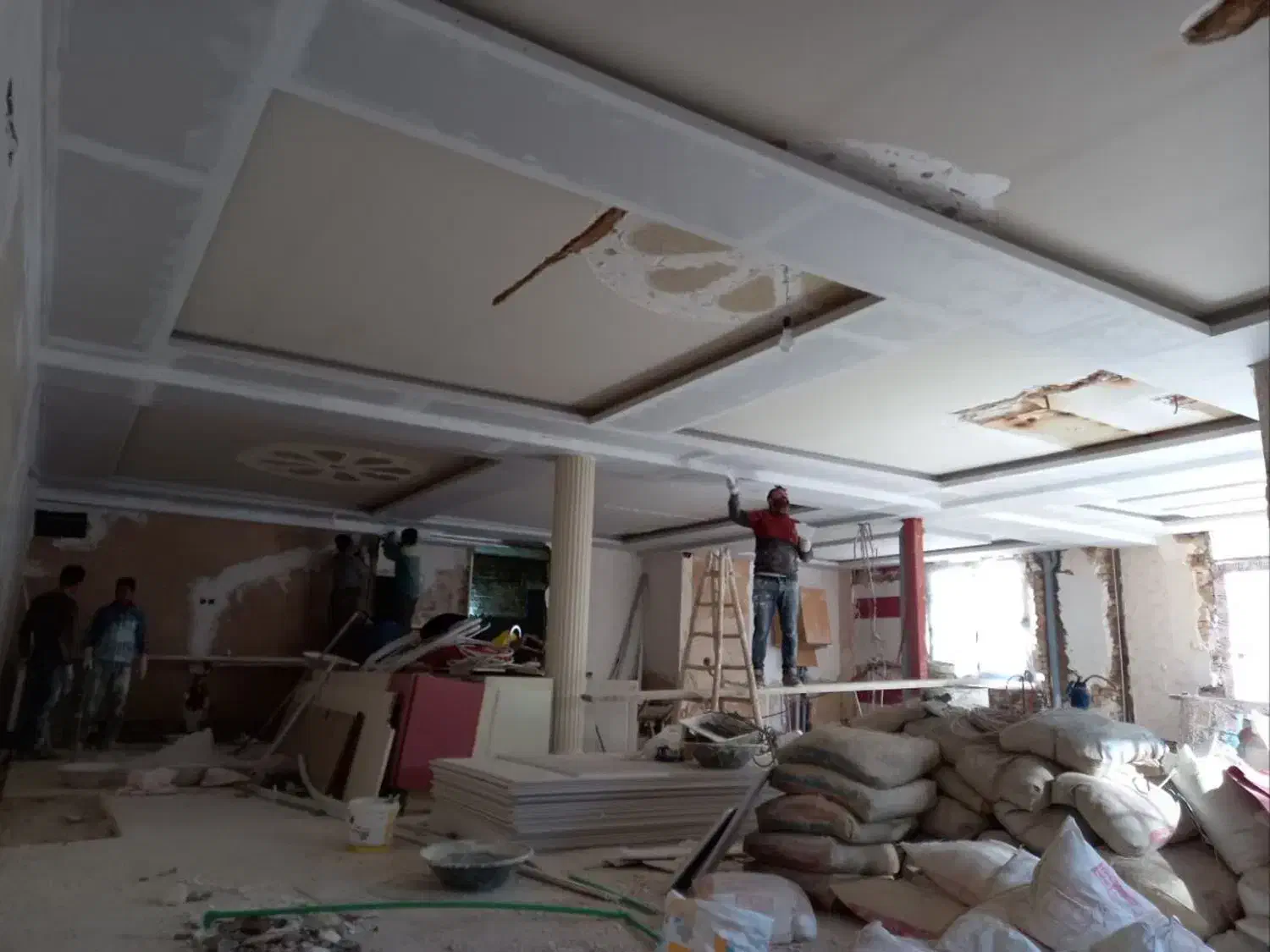 تعمیرات بازسازی ساختمان باغ ویلا|خدمات پیشه و مهارت|مشهد, آزادشهر|دیوار