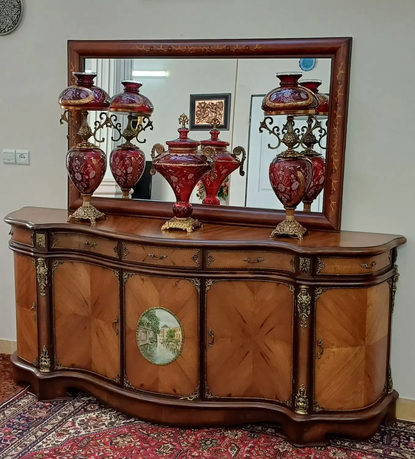 شمعدان و جام|آینه|زنجان, |دیوار