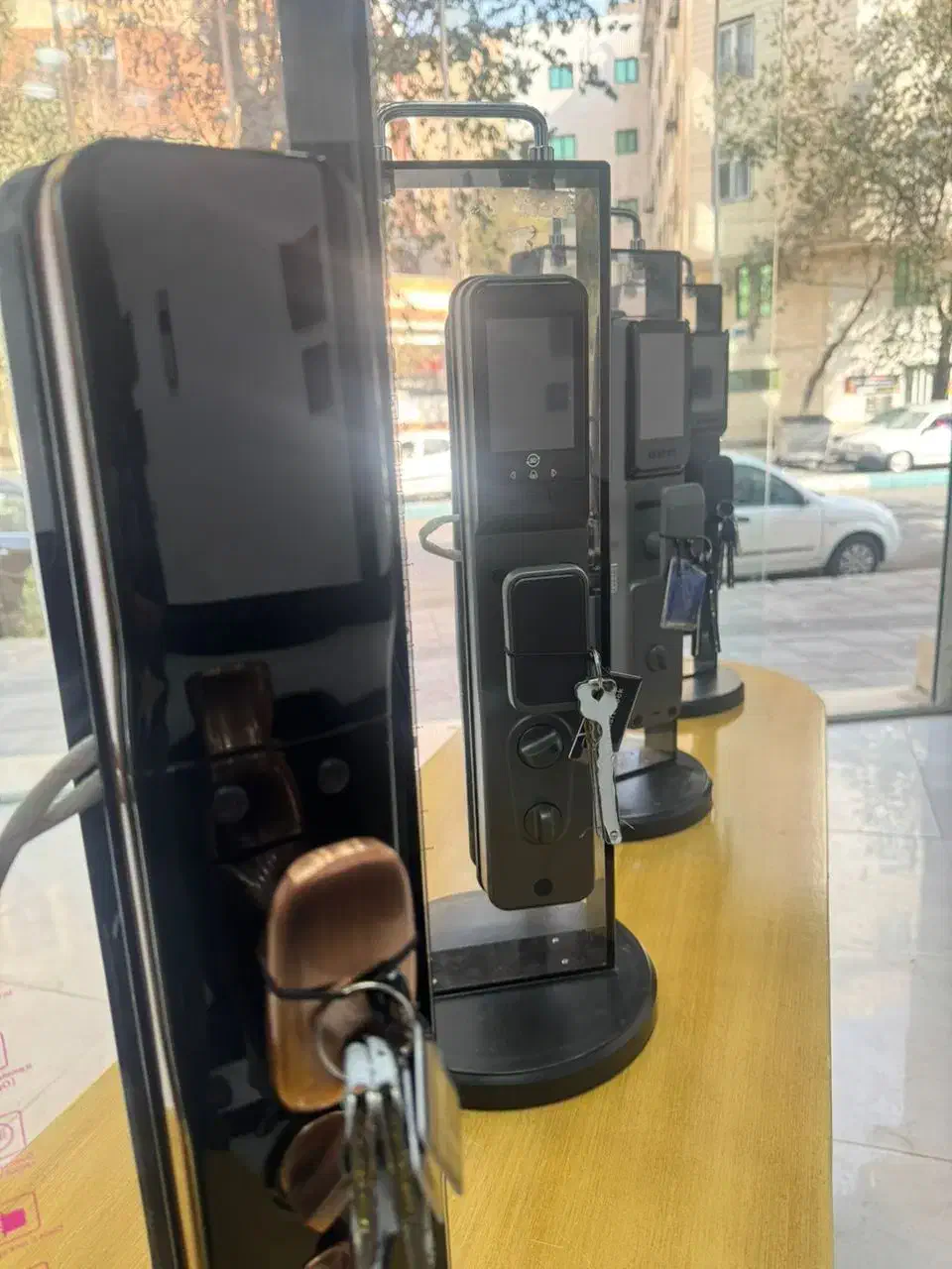 دستگیره هوشمند|مصالح و تجهیزات ساختمان|ری, سرتخت|دیوار