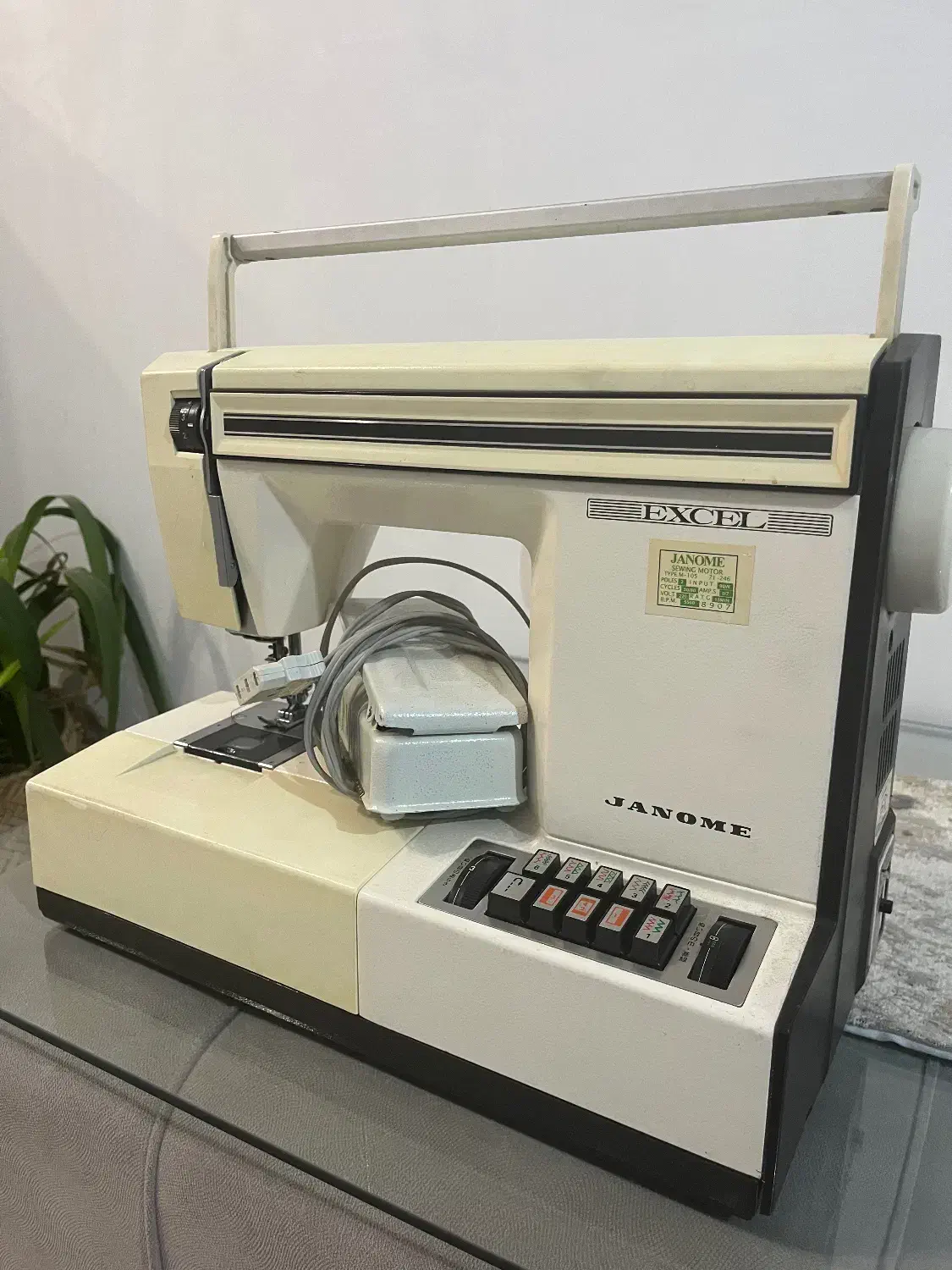 چرخ خیاطی|چرخ خیاطی و ریسندگی|فردیس, شهرک ۱۱۰|دیوار