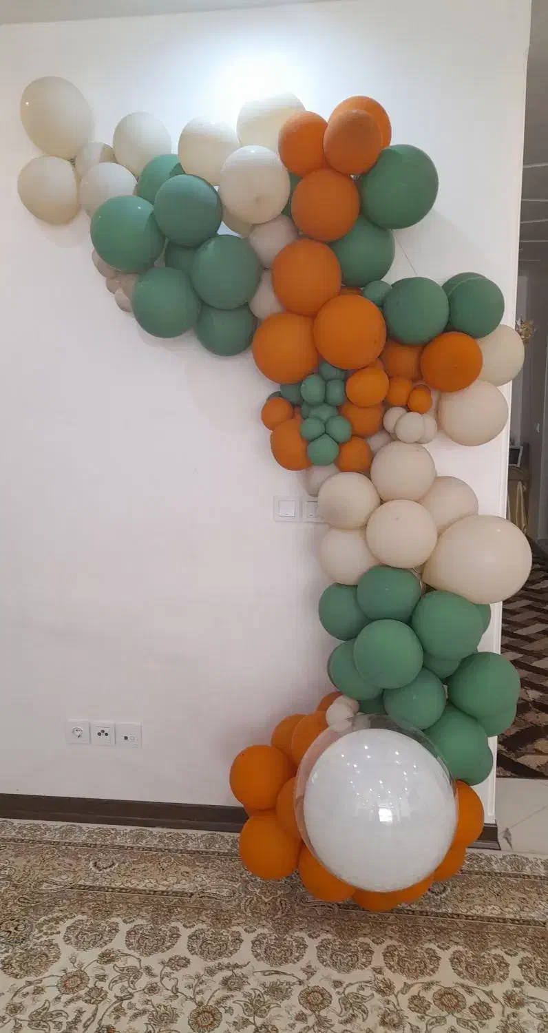 بادکنک|اسباببازی بچه|اراک, |دیوار