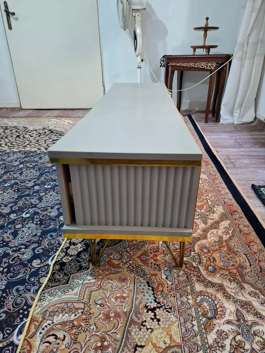 میز تلویزیون|میز تلویزیون|ری, منصوریه منگل|دیوار