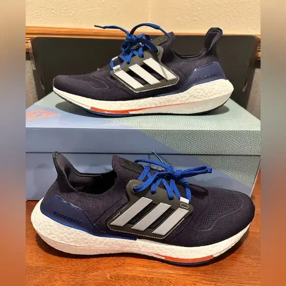 کفش ( کتونی ) اسپورت اورجینال آدیداس سایز ۴۴|کیف، کفش، کمربند|تبریز, |دیوار