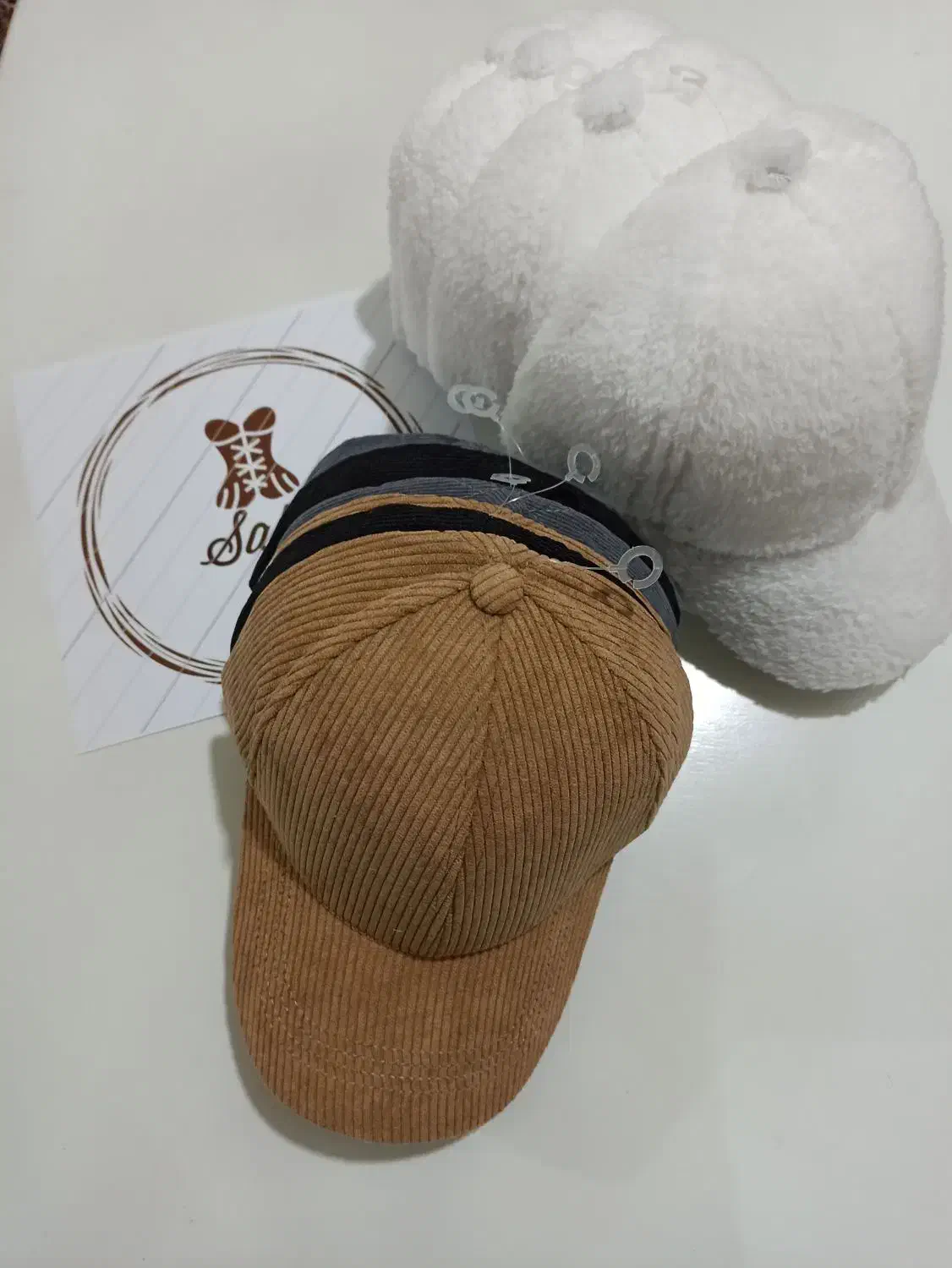 کلاه|لباس|کرج, پیشاهنگی|دیوار