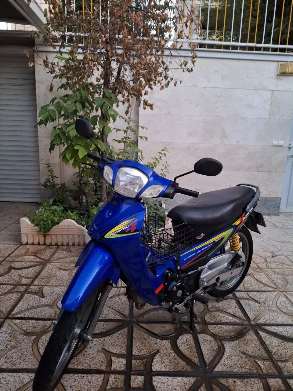 موتور ویو کویر رادیسون|موتورسیکلت|همدان, |دیوار