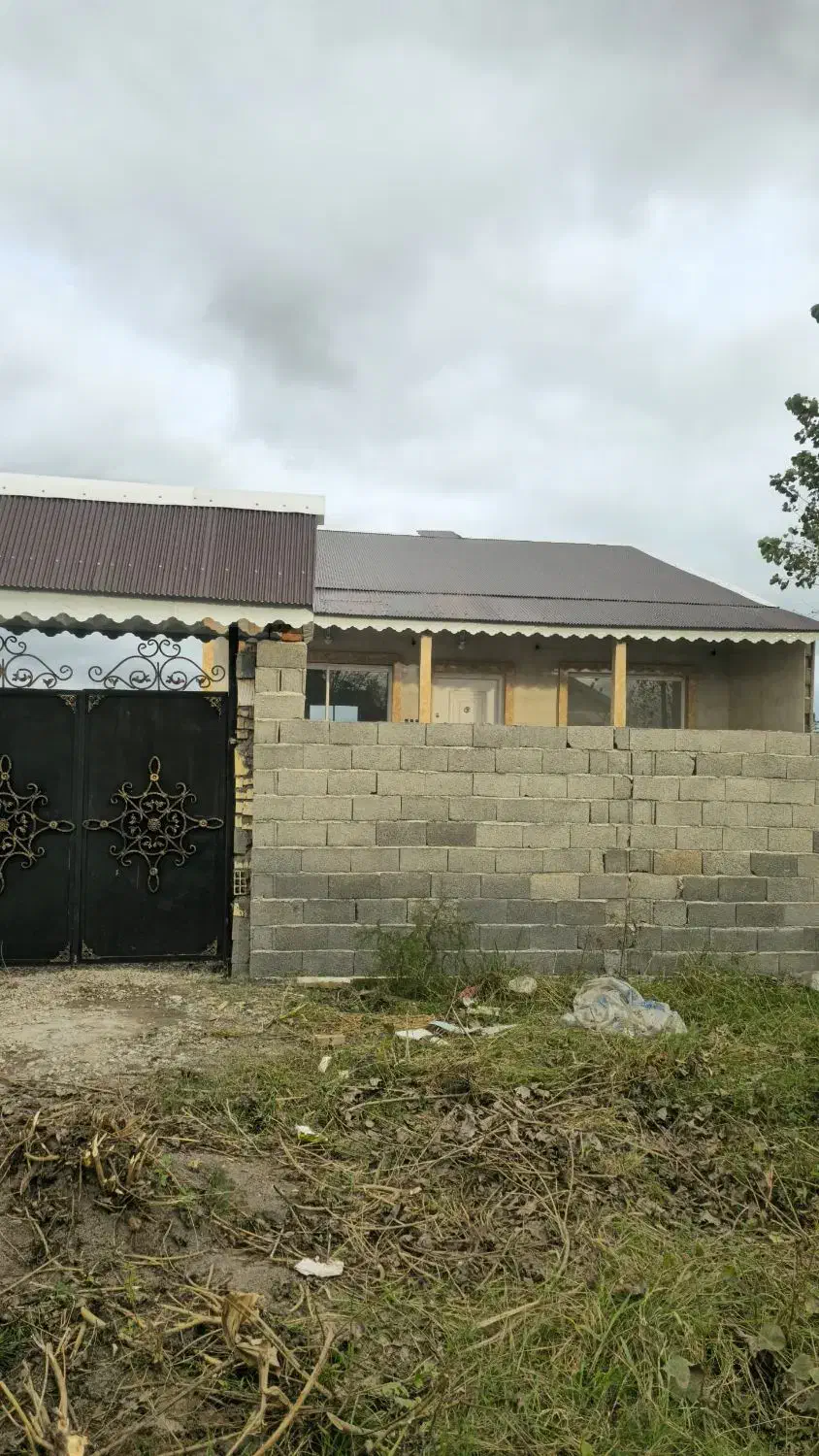 ۲۵۰ متر خانه ویلایی کلید نخورده قیمت کل۳۲۰۰|فروش خانه و ویلا|کوچصفهان, |دیوار